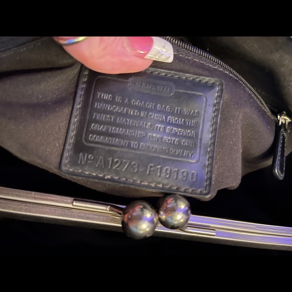 Coach - Picture 3 of 9